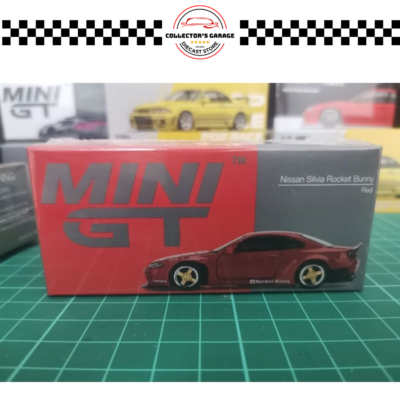 MINI GT 1/64 #527 NISSAN SILVIA (S15) ROCKET BUNNY RED RHD