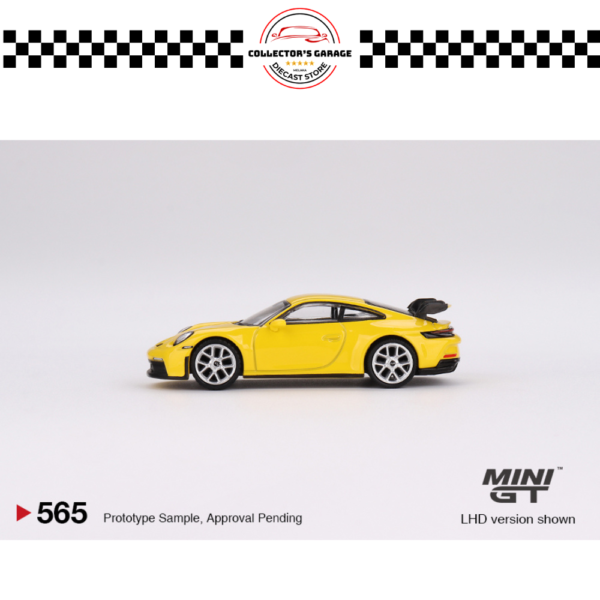 MGT00565 (4) MINI GT 1/64 #565 PORSCHE 911 (992) GT3 RACING YELLOW