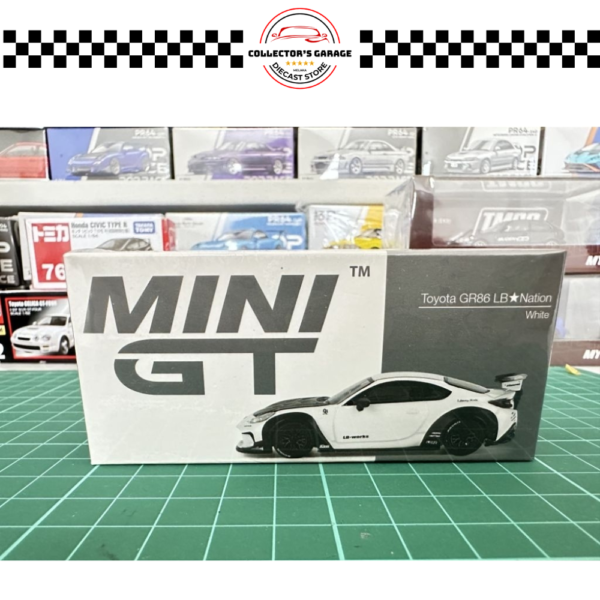 MINI GT 1/64 #769 TOYOTA GR86 LB★NATION WHITE RHD